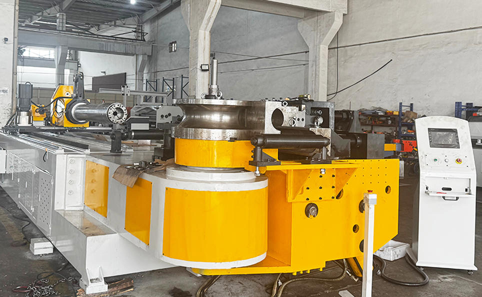 Mesin Bending Tabung Otomatis Seri L CNC dengan Kontrol Servo-Hidraulik Mesin Bending Tabung Otomatis Seri L CNC dengan Kontrol Servo-Hidraulik