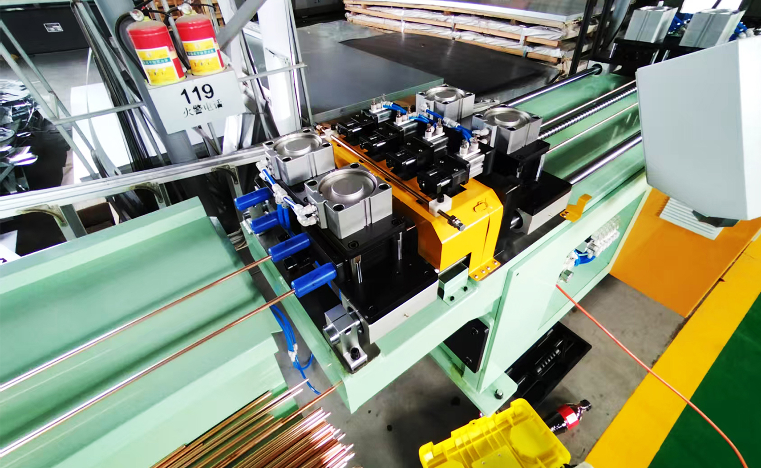 SC-4-1000A Mesin Pemotong Pelurus Tabung Otomatis Bebas Chip
