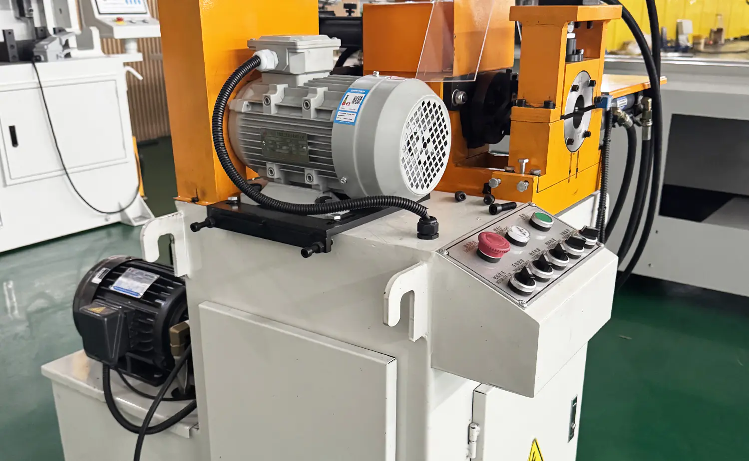 Mesin Chamfering Tabung Semi-Otomatis Hidraulik Seri EF PV1