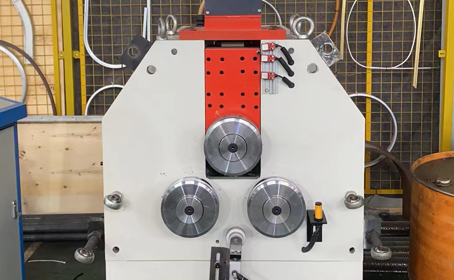 Mesin Bending Tube Roll Seri CNC untuk Profil Logam
