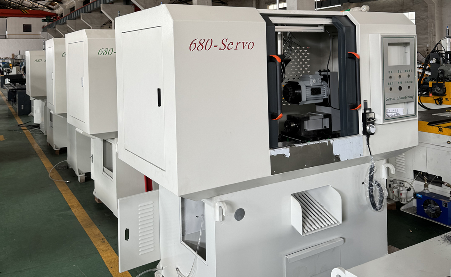 Mesin Chamfering Tabung Kepala Ganda Servo Kecepatan Cepat Seri DEF680CNC