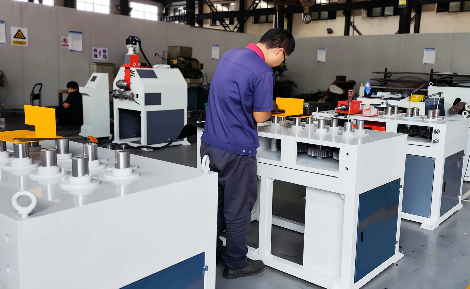 Mesin Bending Gulungan Tabung CNC Presisi Tinggi